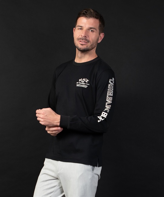 【BLACK】単色ロゴプリント入り丸首長袖Tシャツ(99ブラック-46)