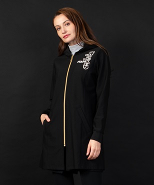 【BLACK】ロゴプリント入りストレッチロング丈パーカーブルゾン(99ブラック-40)