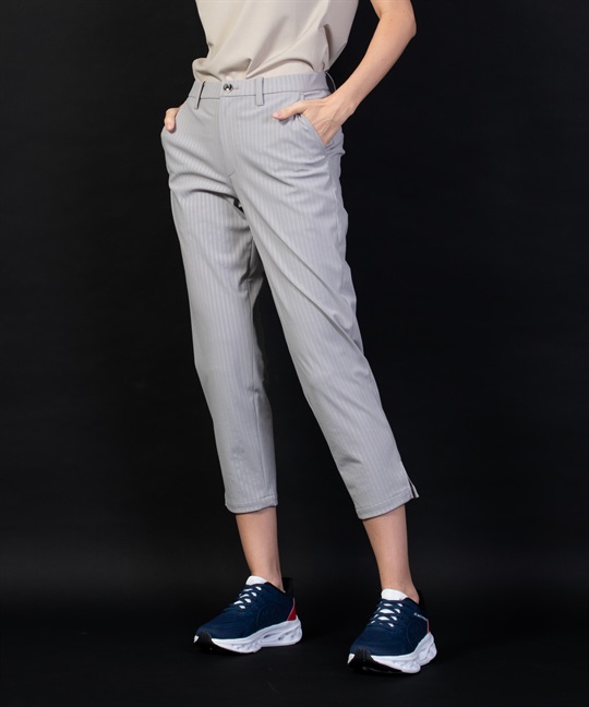 【BLACK】プリントストライプ刺繍入りクロップドパンツ(94ライトグレー-38)